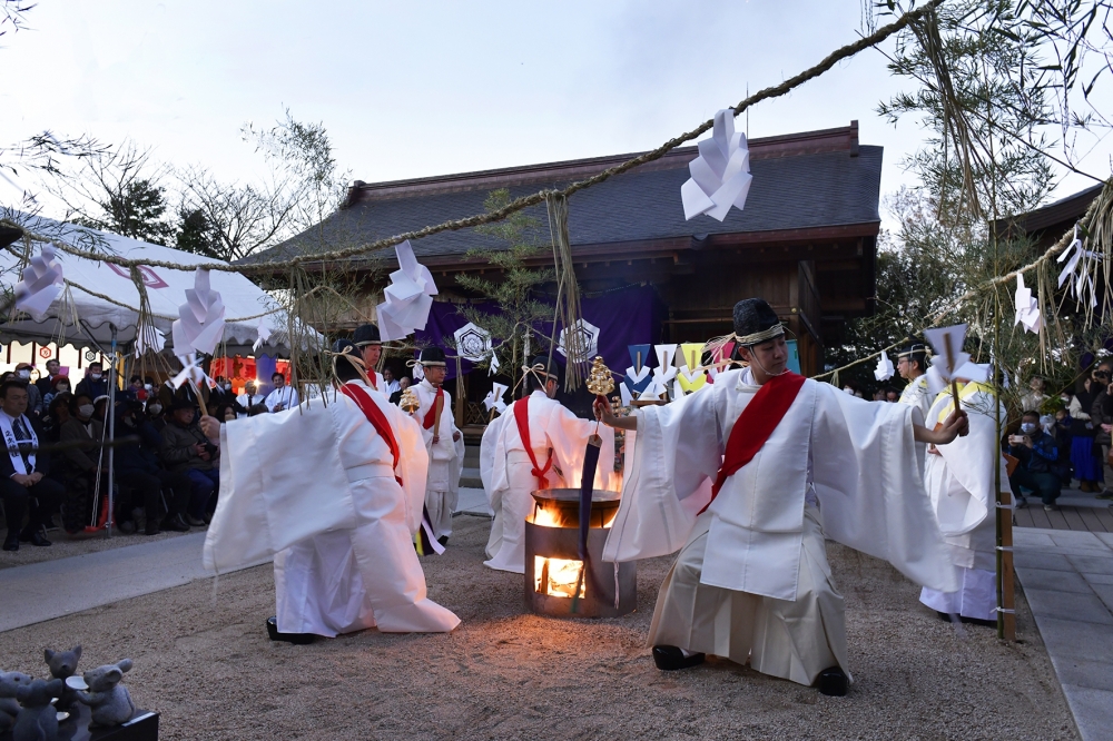 湯立神楽